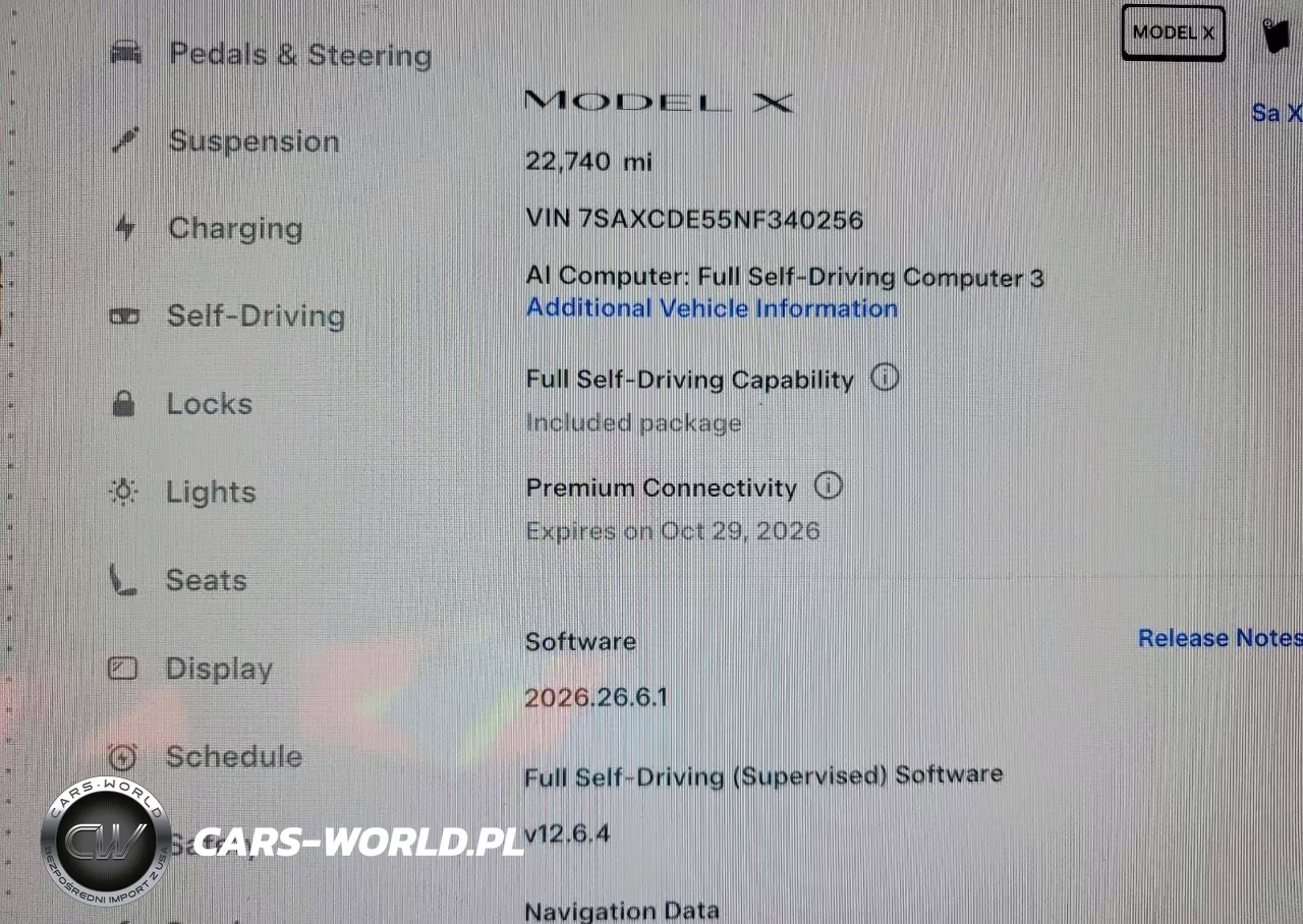 2022 Tesla Model X VIN:7SAXCDE55NF340256 - 9