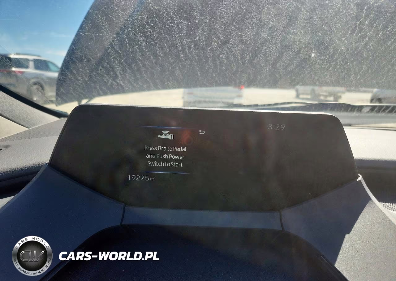 2025 Toyota Prius Xle VIN:JTDACAAU4S3053983 - 9
