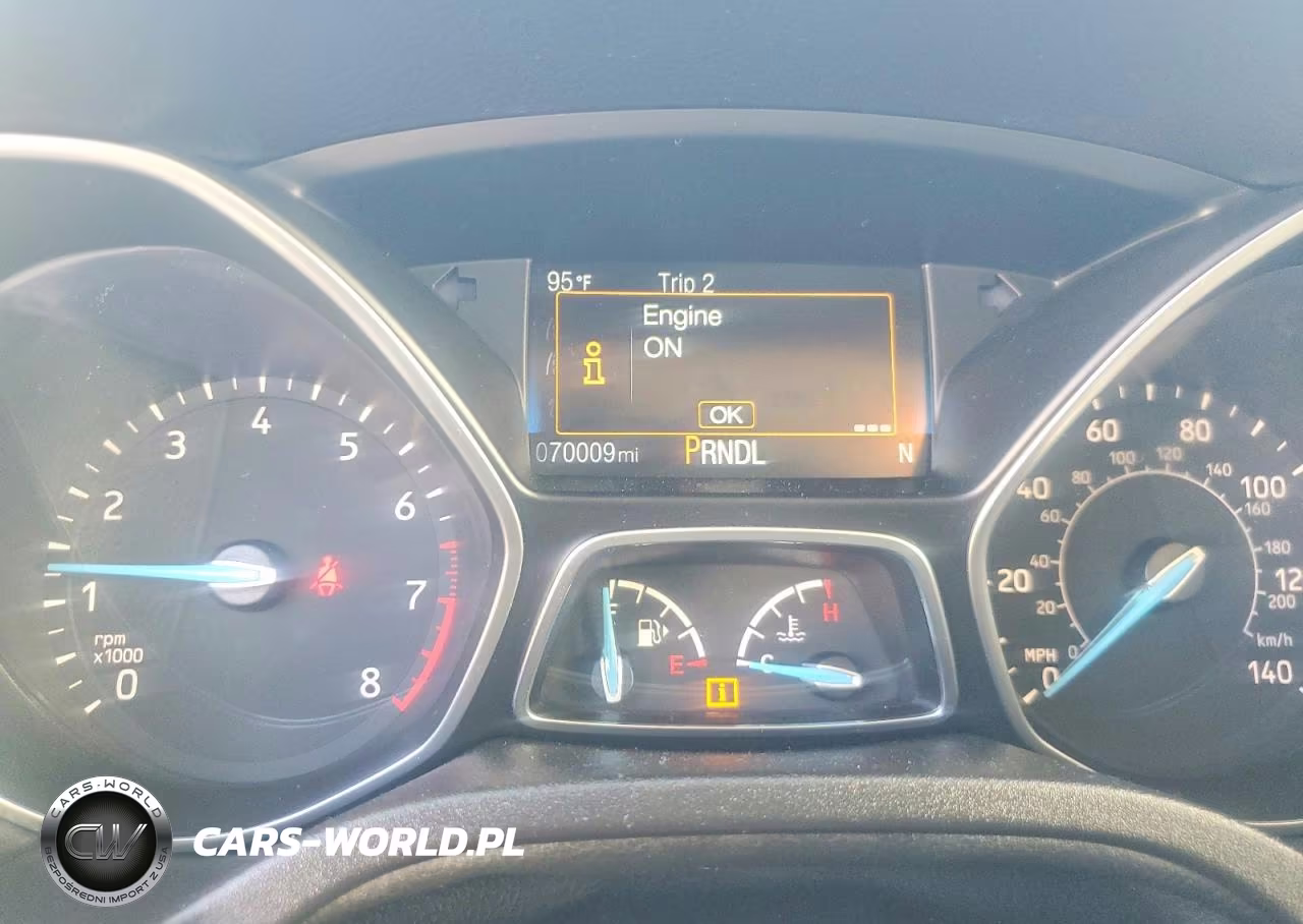 2015 Ford Focus Se VIN:1FADP3F24FL341633 - 9
