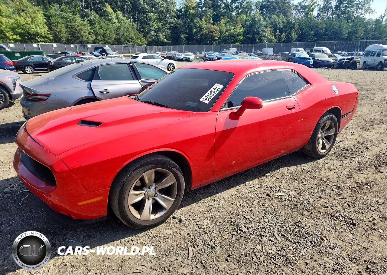 2016 Dodge Challenger Sxt