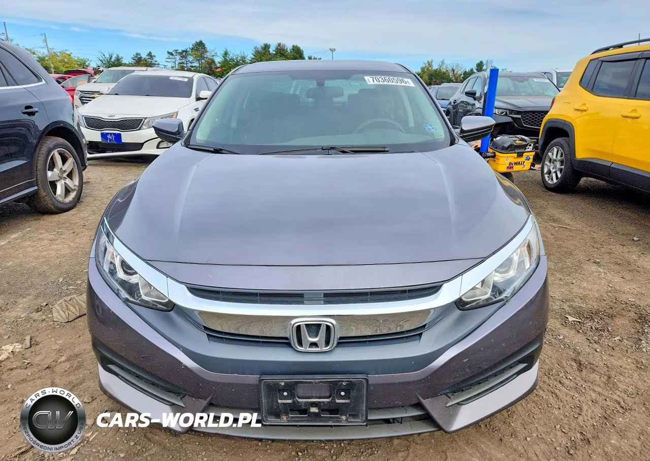 2018 Honda Civic Lx VIN:2HGFC2E57JH563398 - 5