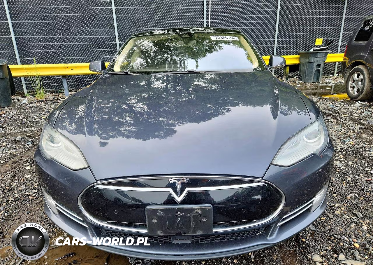 2015 Tesla Model S 85D VIN:5YJSA1H25FFP78998 - 5