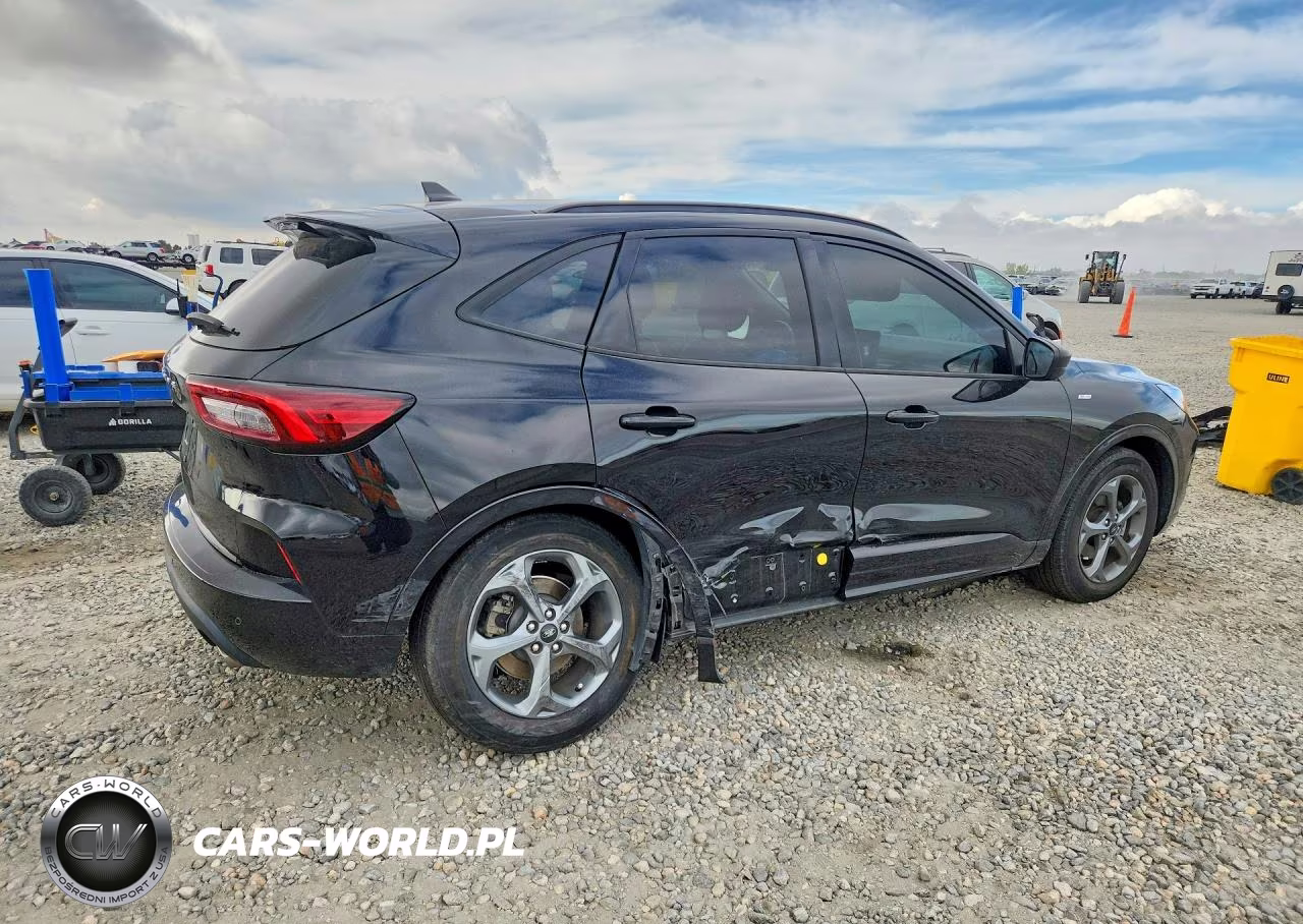 2023 Ford Escape St Line VIN:1FMCU0MNXPUA74404 - 3