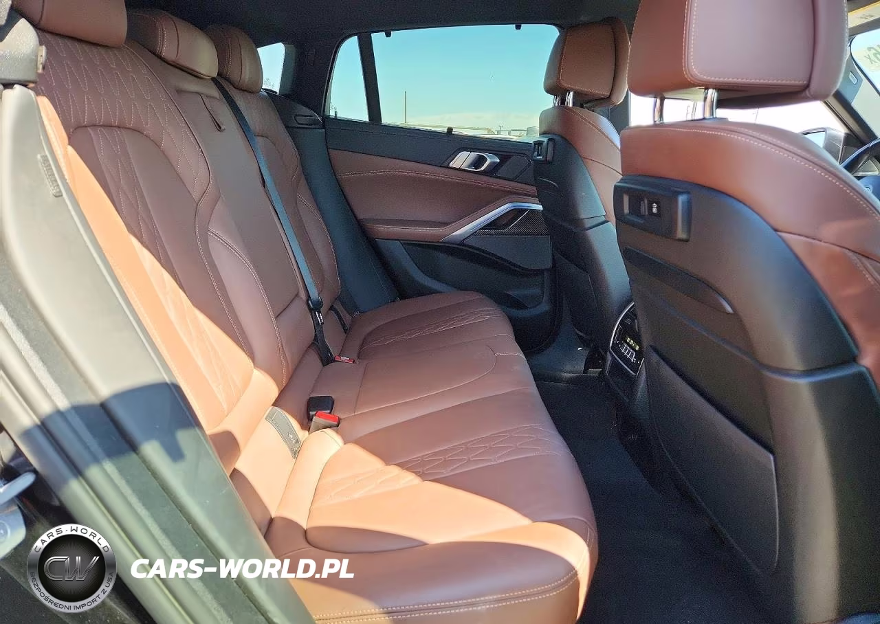 2022 BMW X6 M50I VIN:5UXCY8C03N9N02745 - 10