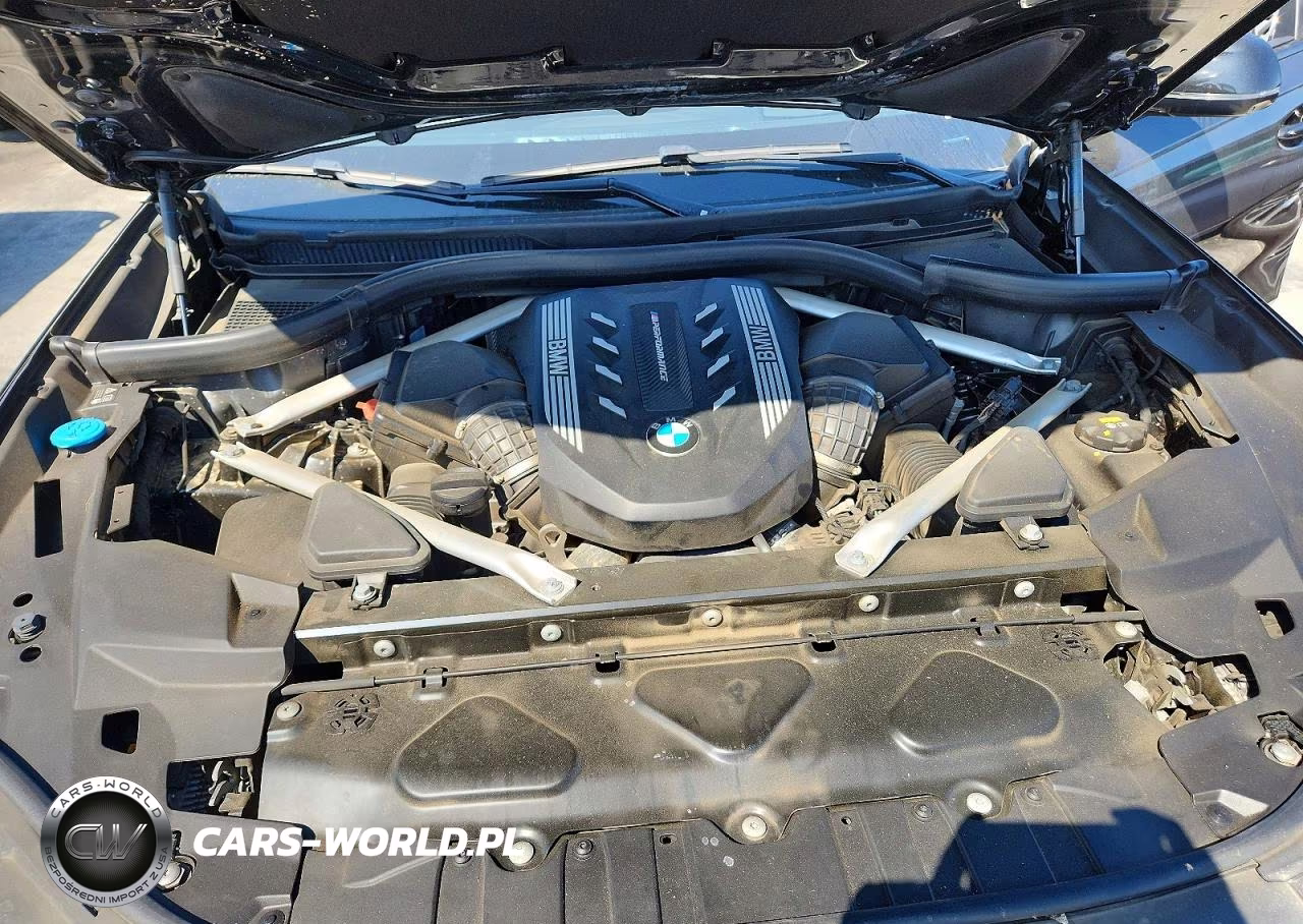 2022 BMW X6 M50I VIN:5UXCY8C03N9N02745 - 11