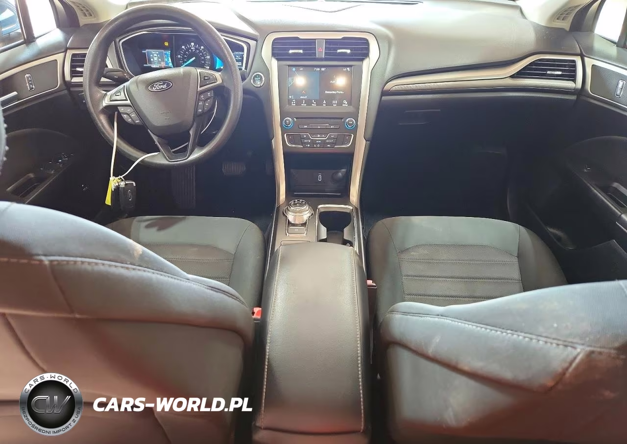 2018 Ford Fusion Se Hybrid VIN:3FA6P0LU1JR159900 - 8