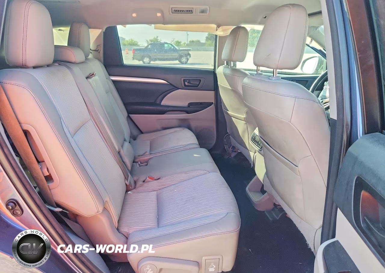 2015 Toyota Highlander Le Plus VIN:5TDZKRFH6FS056565 - 11