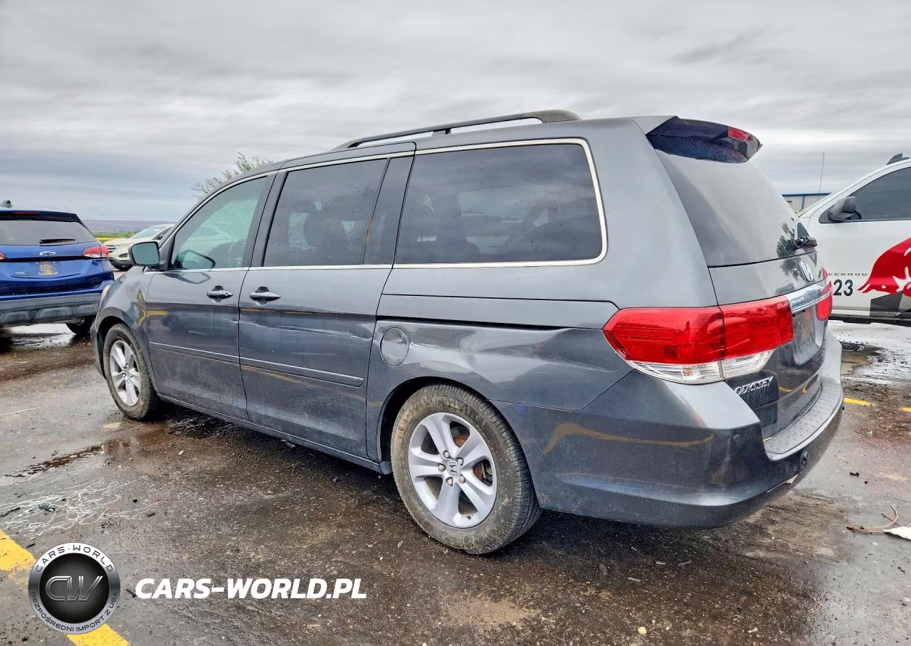 2010 Honda Odyssey Touring VIN:5FNRL3H94AB092641 - 2