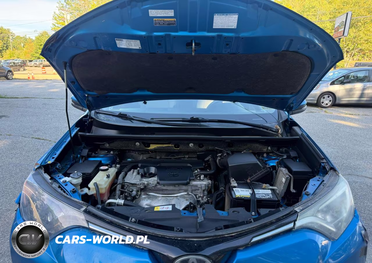 2017 Toyota Rav4 Xle VIN:JTMRFREV2HJ168047 - 7