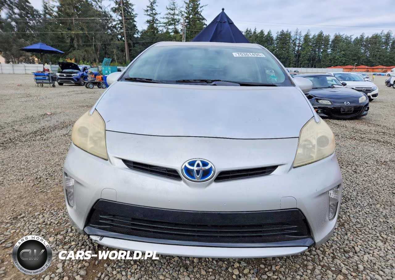 2013 Toyota Prius Three VIN:JTDKN3DU4D5565241 - 5