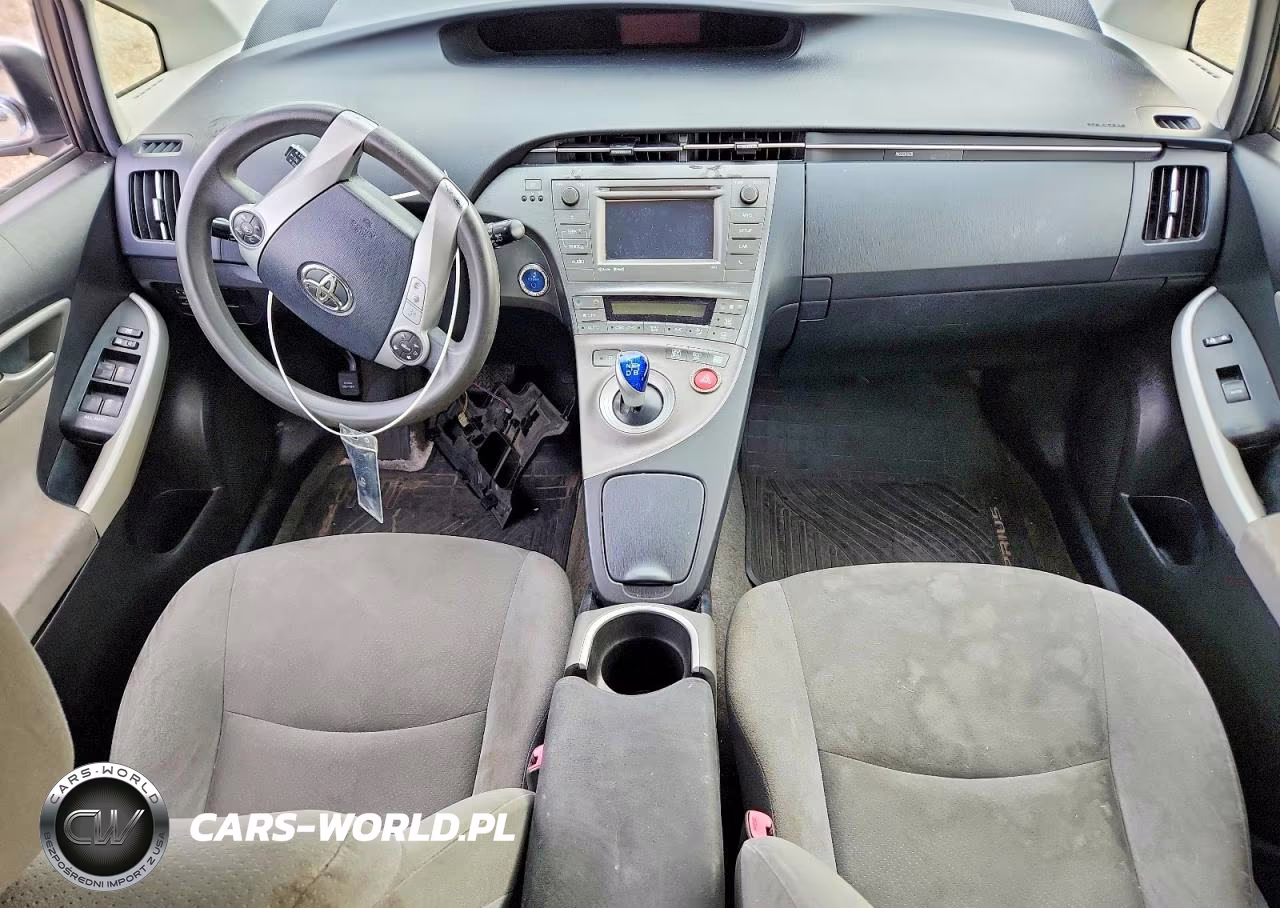 2013 Toyota Prius Three VIN:JTDKN3DU4D5565241 - 8