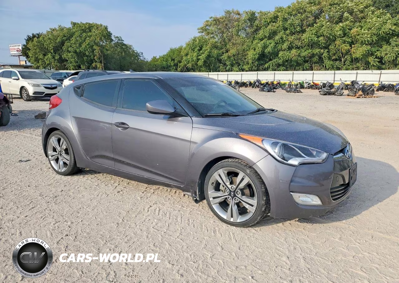 2012 Hyundai Veloster Base VIN:KMHTC6AD7CU076915 - 4