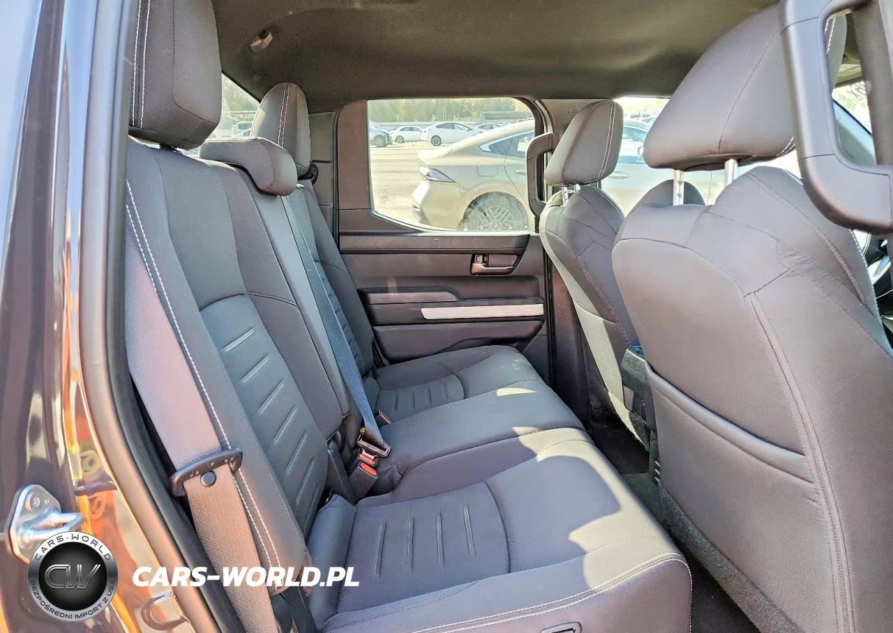 2024 Toyota Tacoma Trd Off-Road VIN:3TMLB5JN6RM008130 - 10