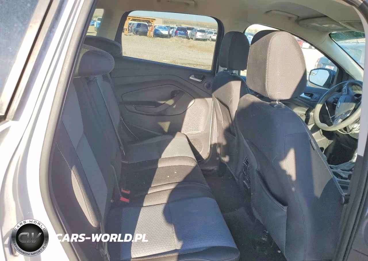 2017 Ford Escape Se VIN:1FMCU0GDXHUC82528 - 10