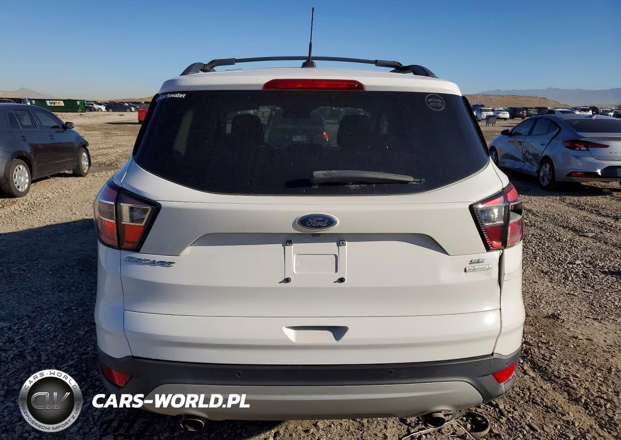 2017 Ford Escape Se VIN:1FMCU0GDXHUC82528 - 6