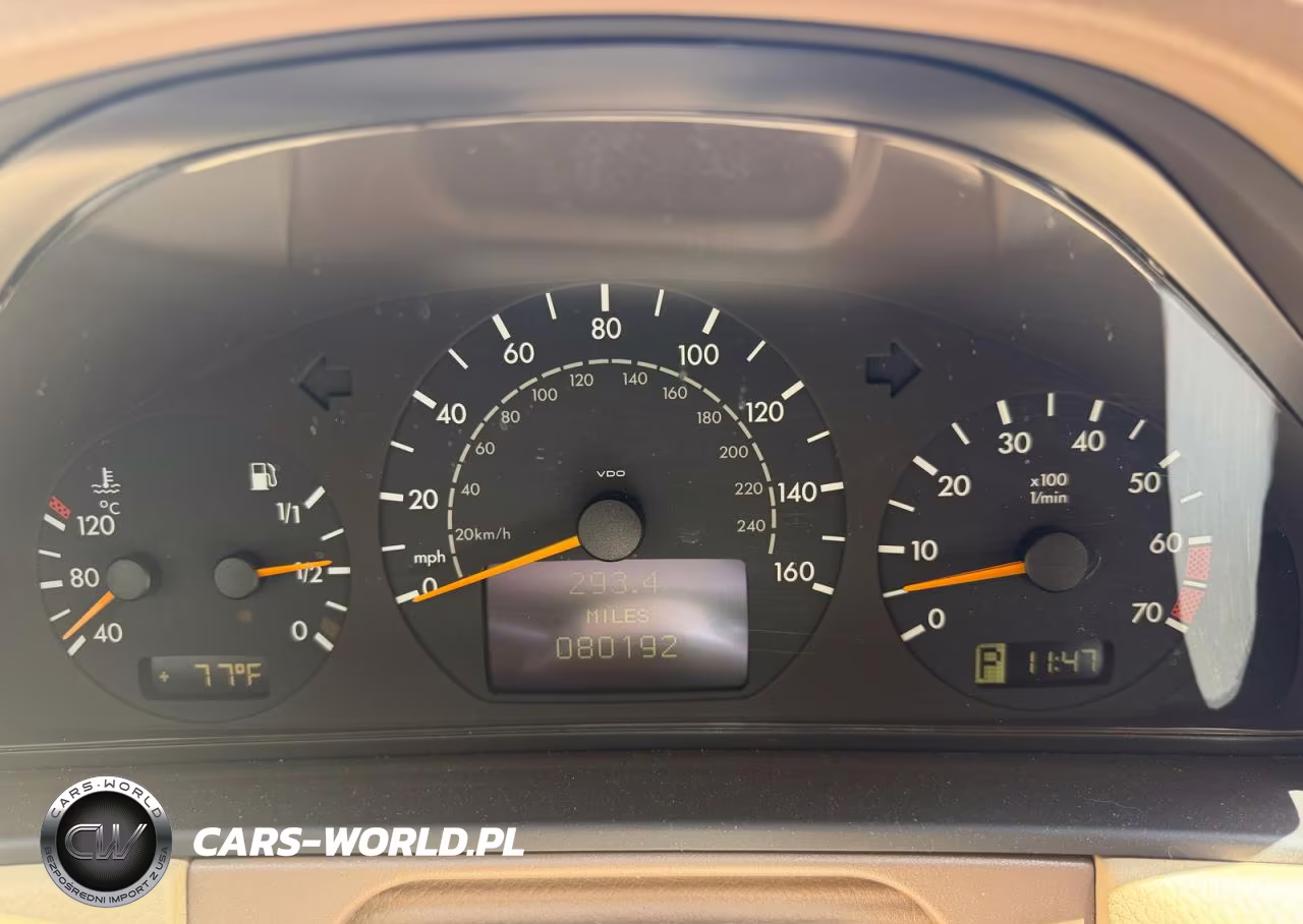 2000 Mercedes-Benz E 430 VIN:WDBJF70J7YB018627 - 8