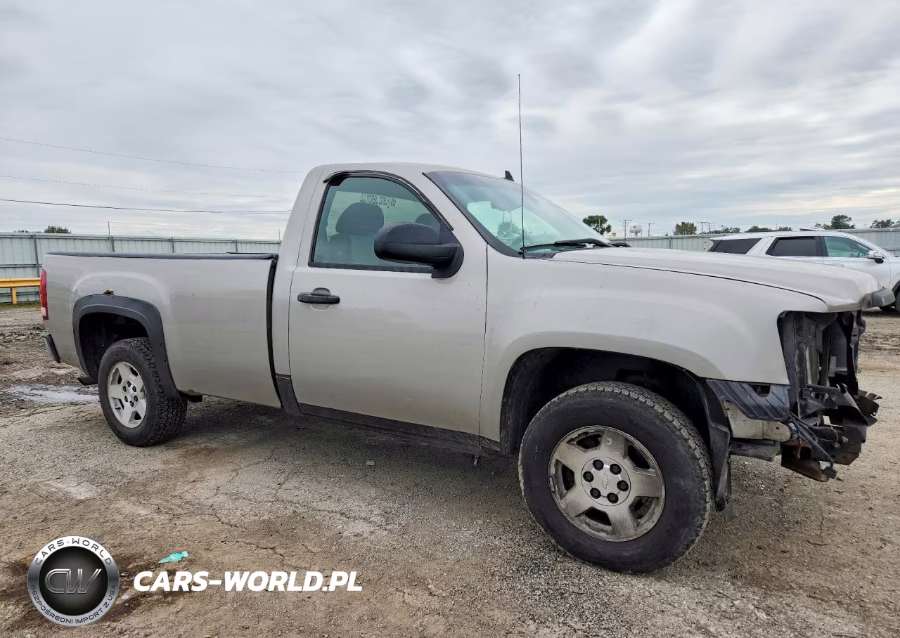 2008 GMC Sierra C1500 VIN:1GTEC14X18Z332322 - 4