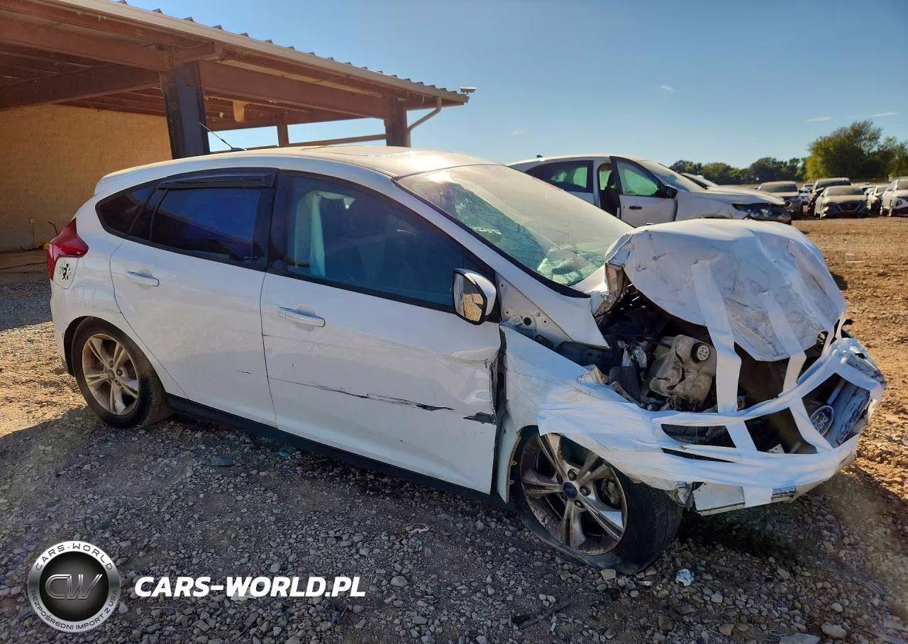 2012 Ford Focus Se VIN:1FAHP3K23CL444318 - 4