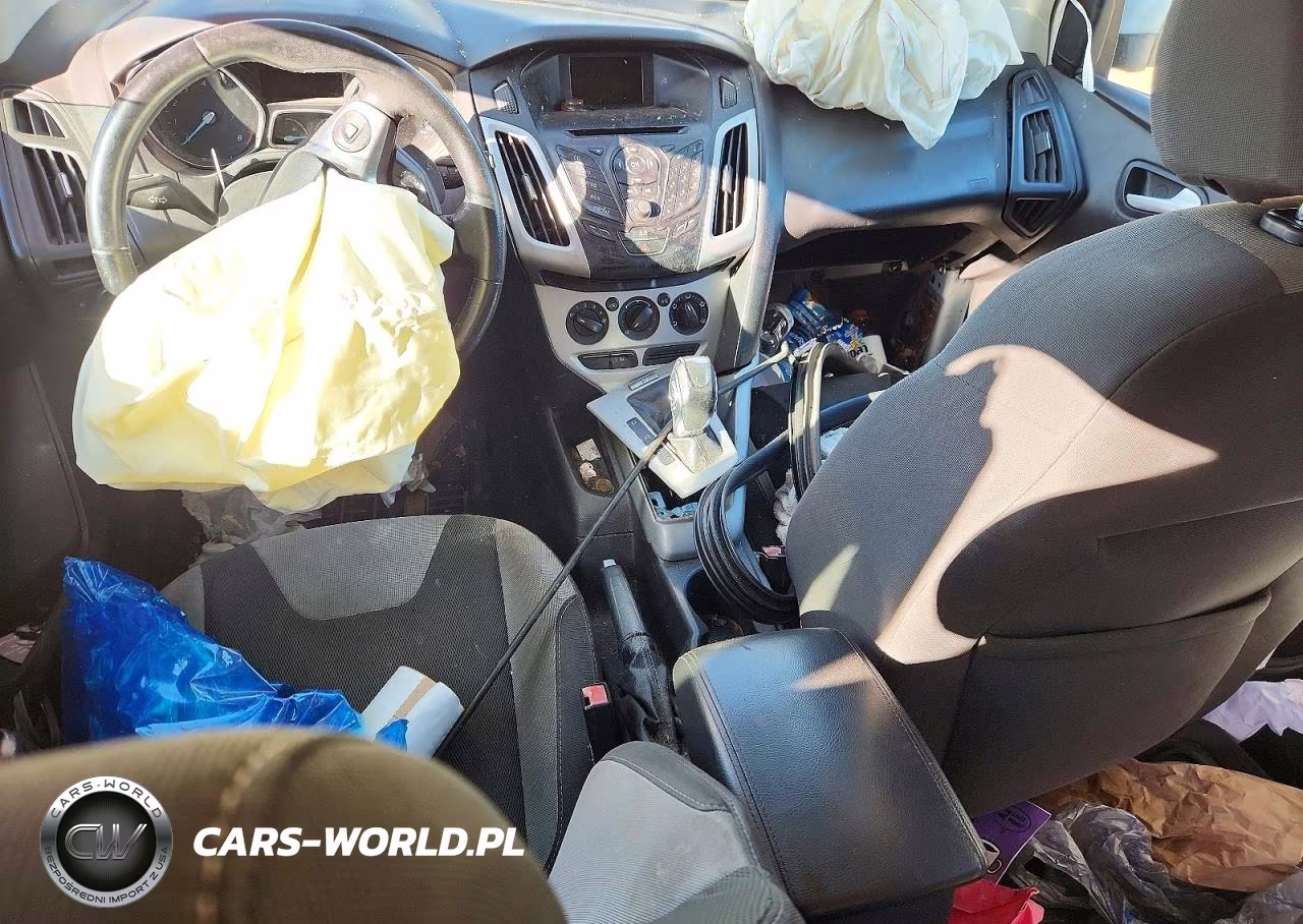 2012 Ford Focus Se VIN:1FAHP3K23CL444318 - 8