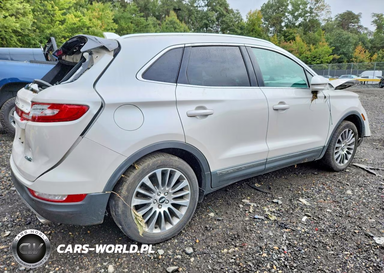 2015 Lincoln Mkc VIN:5LMTJ2AH1FUJ02623 - 3