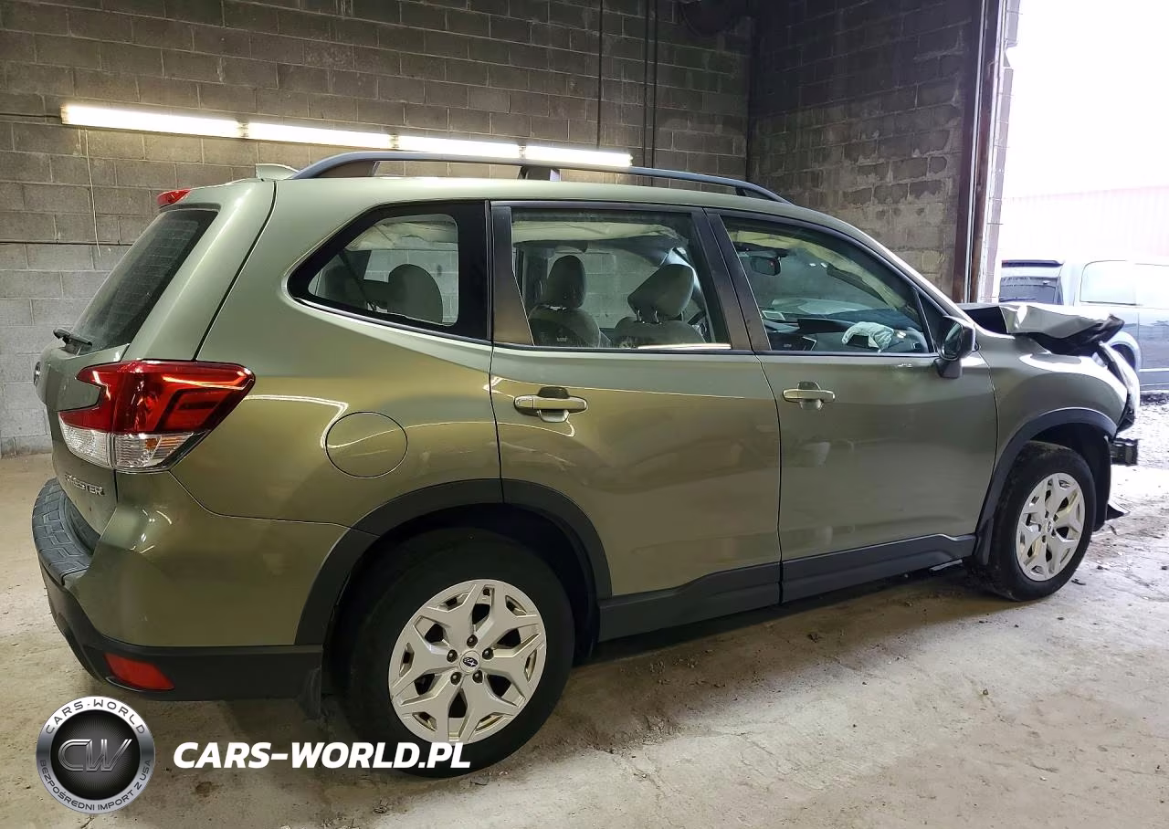 2019 Subaru Forester VIN:JF2SKACC9KH549460 - 3