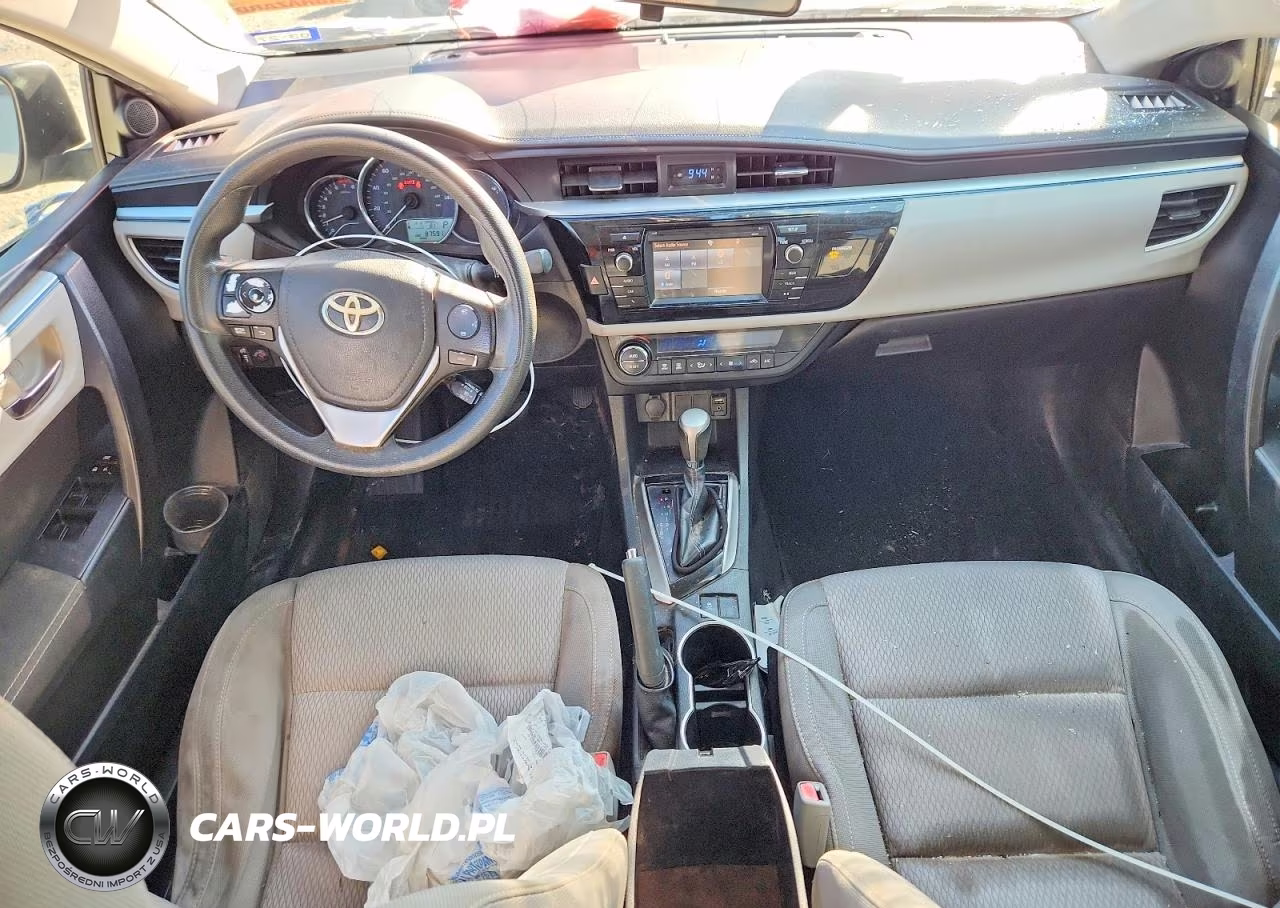 2015 Toyota Corolla Le VIN:5YFBURHE9FP197296 - 8
