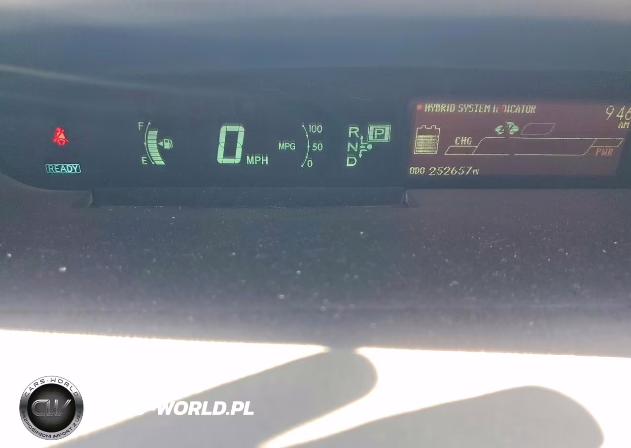 2013 Toyota Prius Two VIN:JTDKN3DU1D5594258 - 9