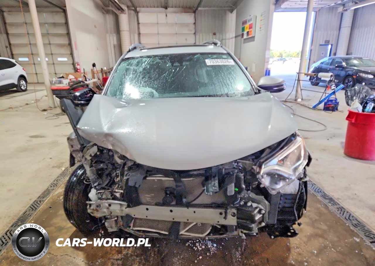 2018 Toyota Rav4 Xle VIN:2T3RFREV2JW839806 - 5