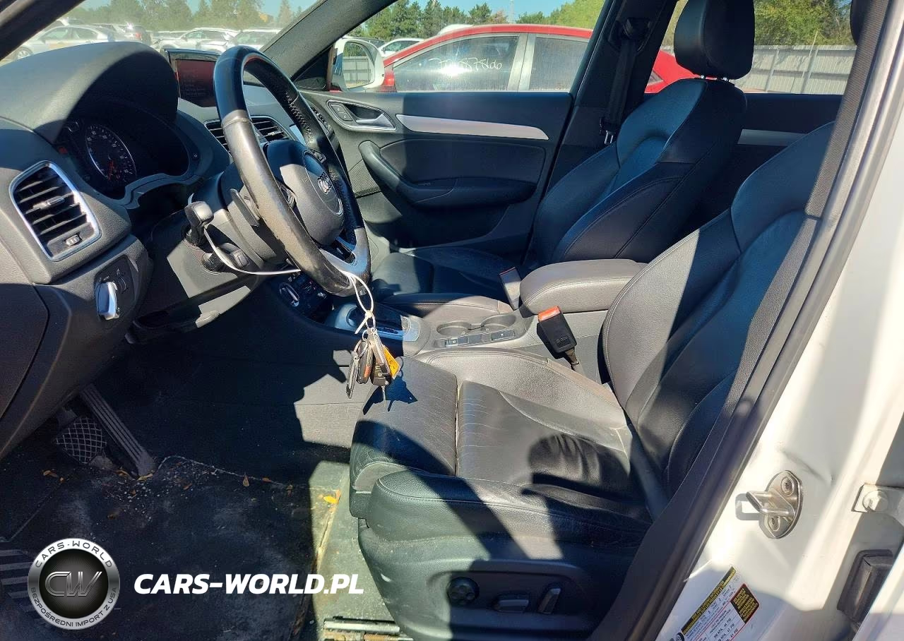 2015 Audi Q3 Premium Plus VIN:WA1EFCFS2FR002572 - 7