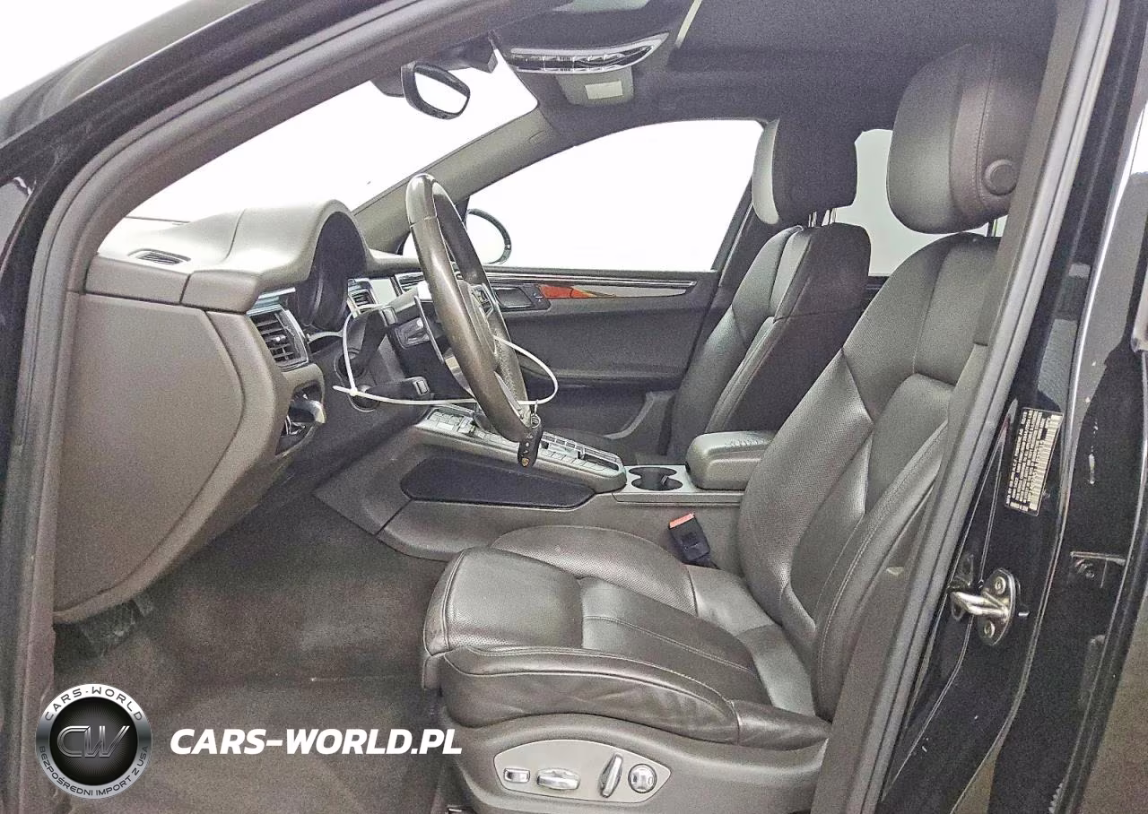 2018 Porsche Macan S VIN:WP1AB2A51JLB35815 - 7