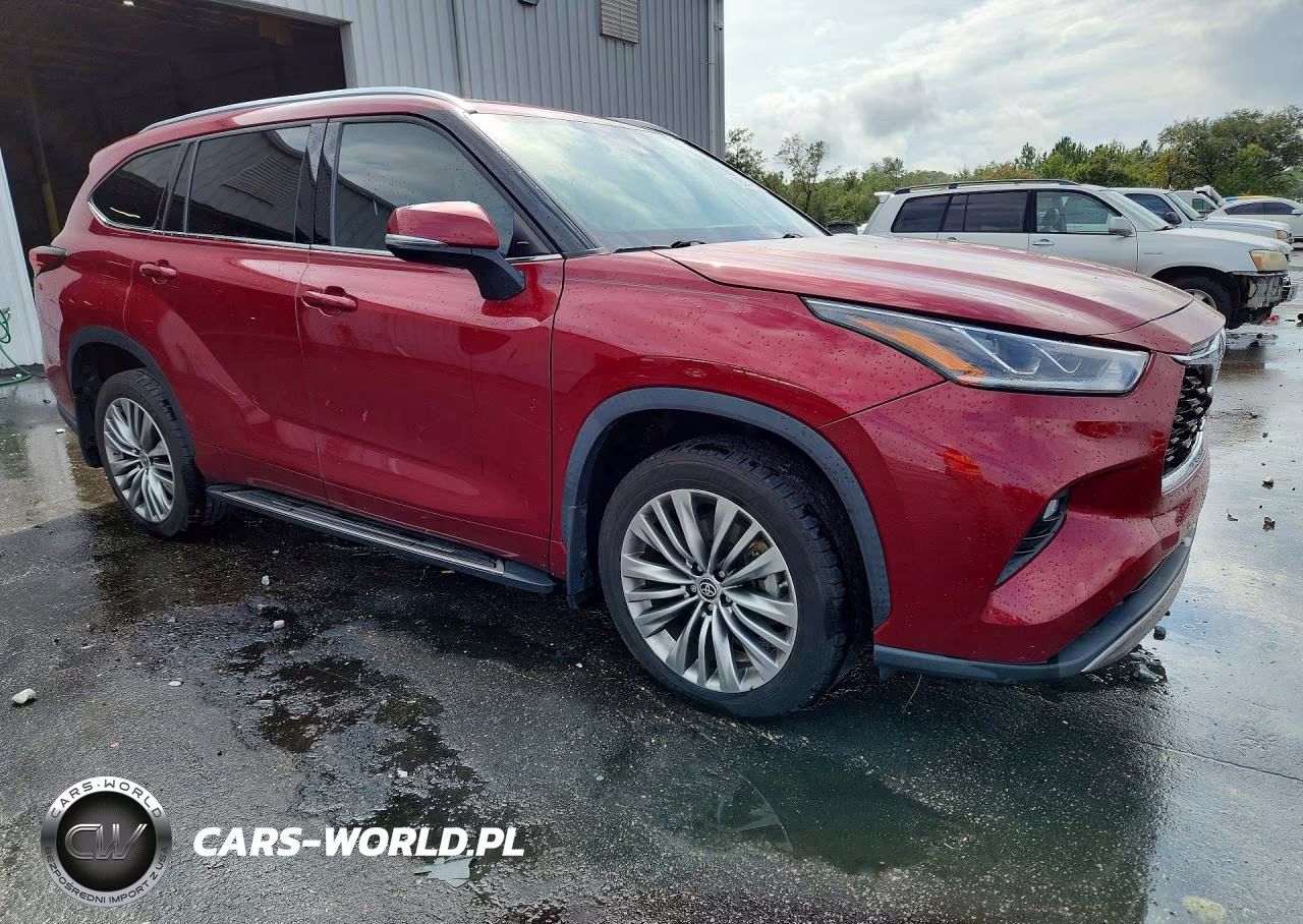 2022 Toyota Highlander Hybrid Platinum VIN:5TDFARAHXNS012645 - 4