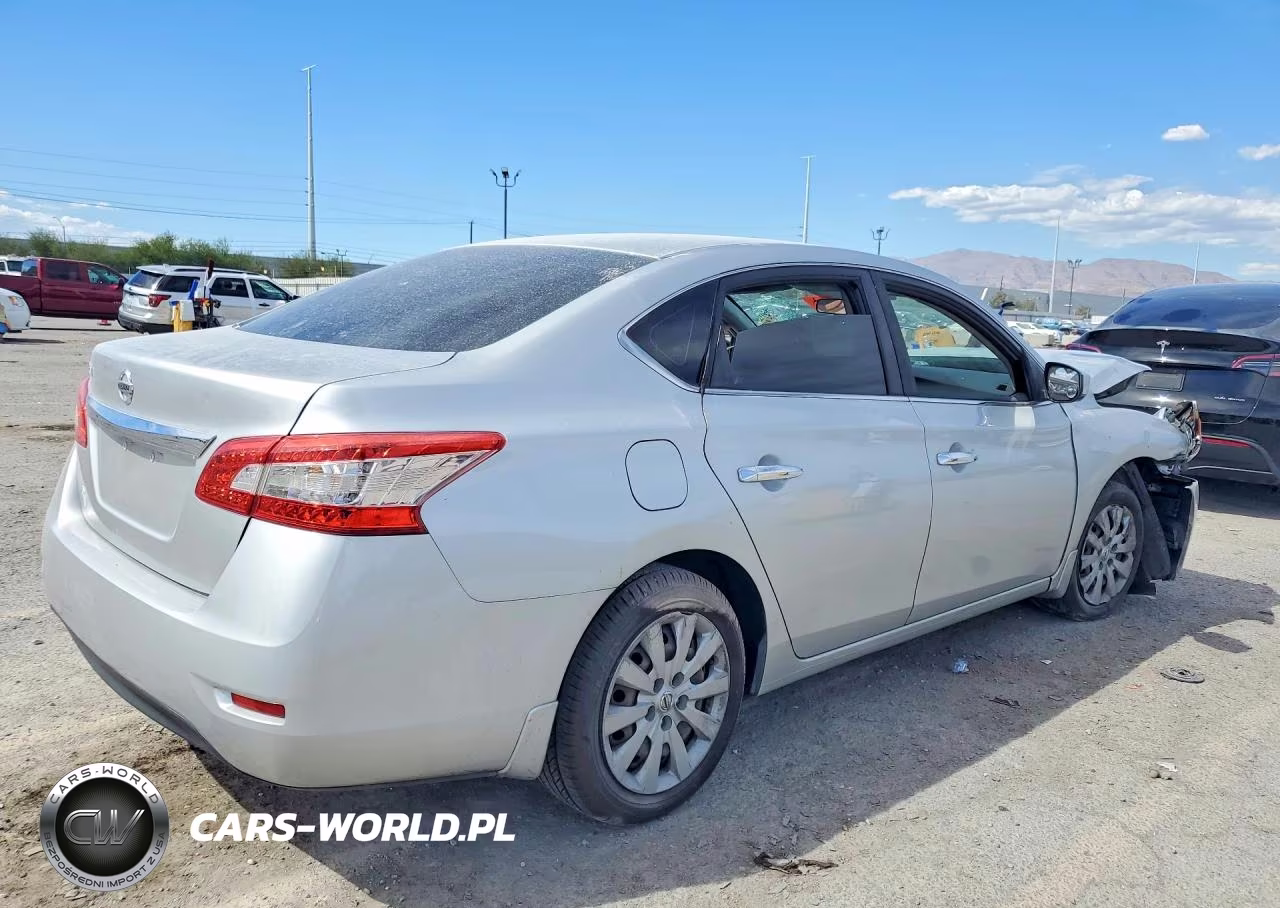 2015 Nissan Sentra S VIN:3N1AB7AP6FY219596 - 3