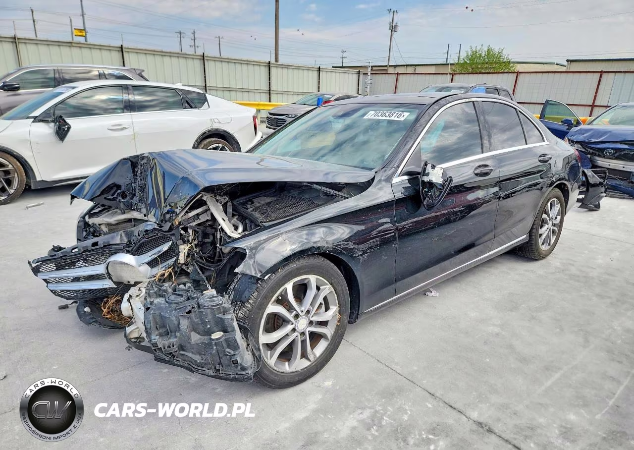2017 Mercedes-Benz C 300 VIN:55SWF4JBXHU198467 - 1