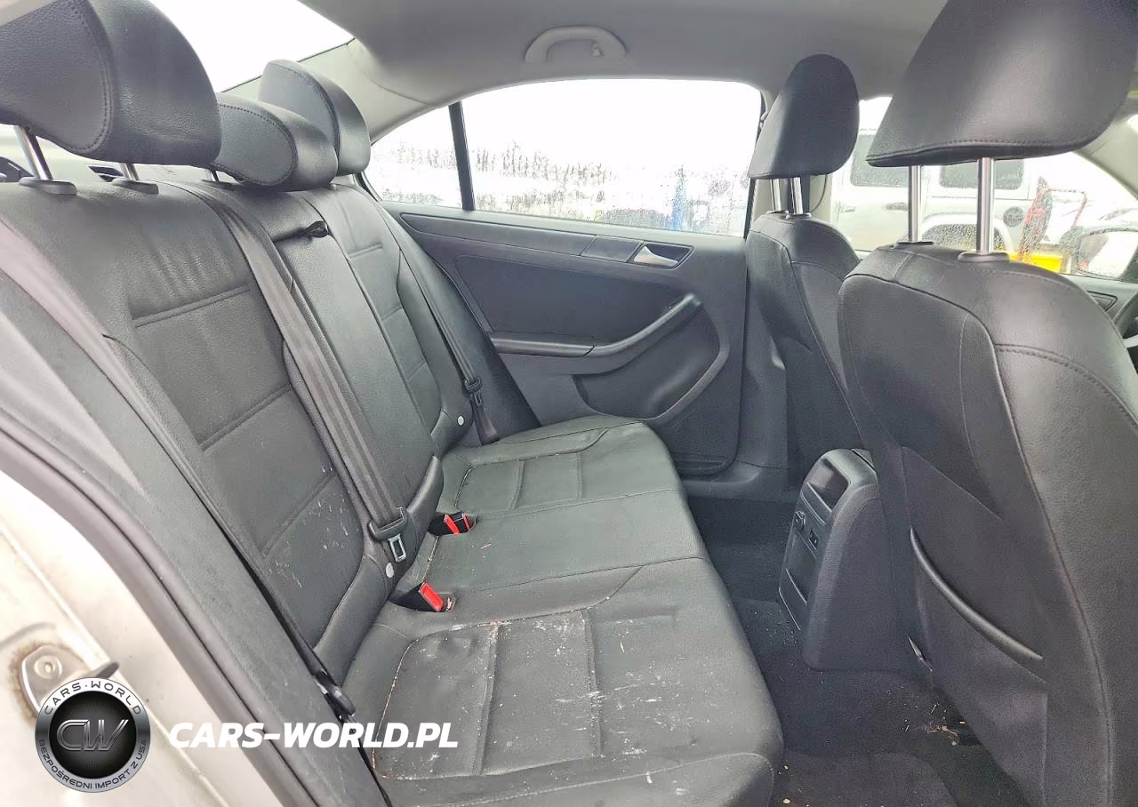 2012 Volkswagen Jetta Se VIN:3VWDX7AJ5CM347870 - 10