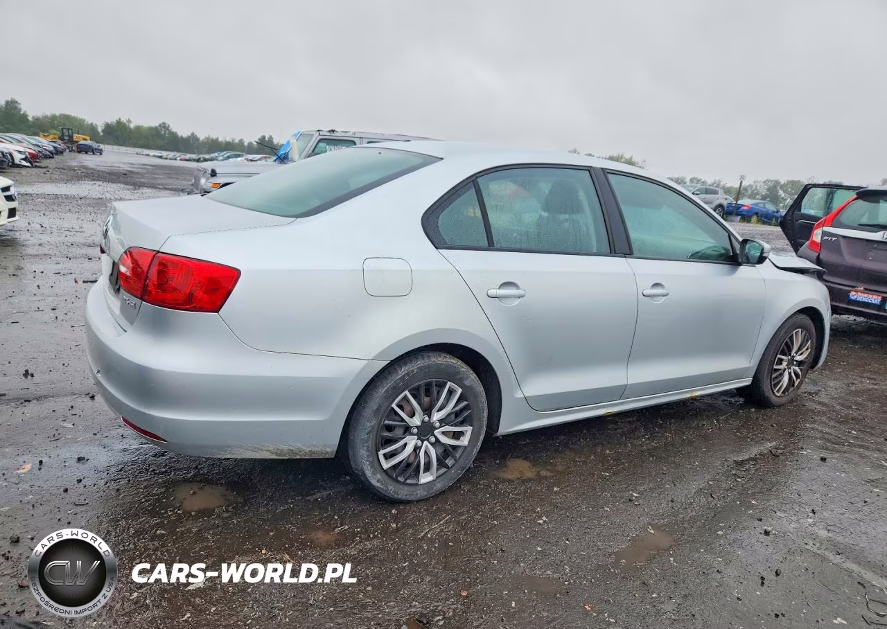2012 Volkswagen Jetta Se VIN:3VWDX7AJ5CM347870 - 3