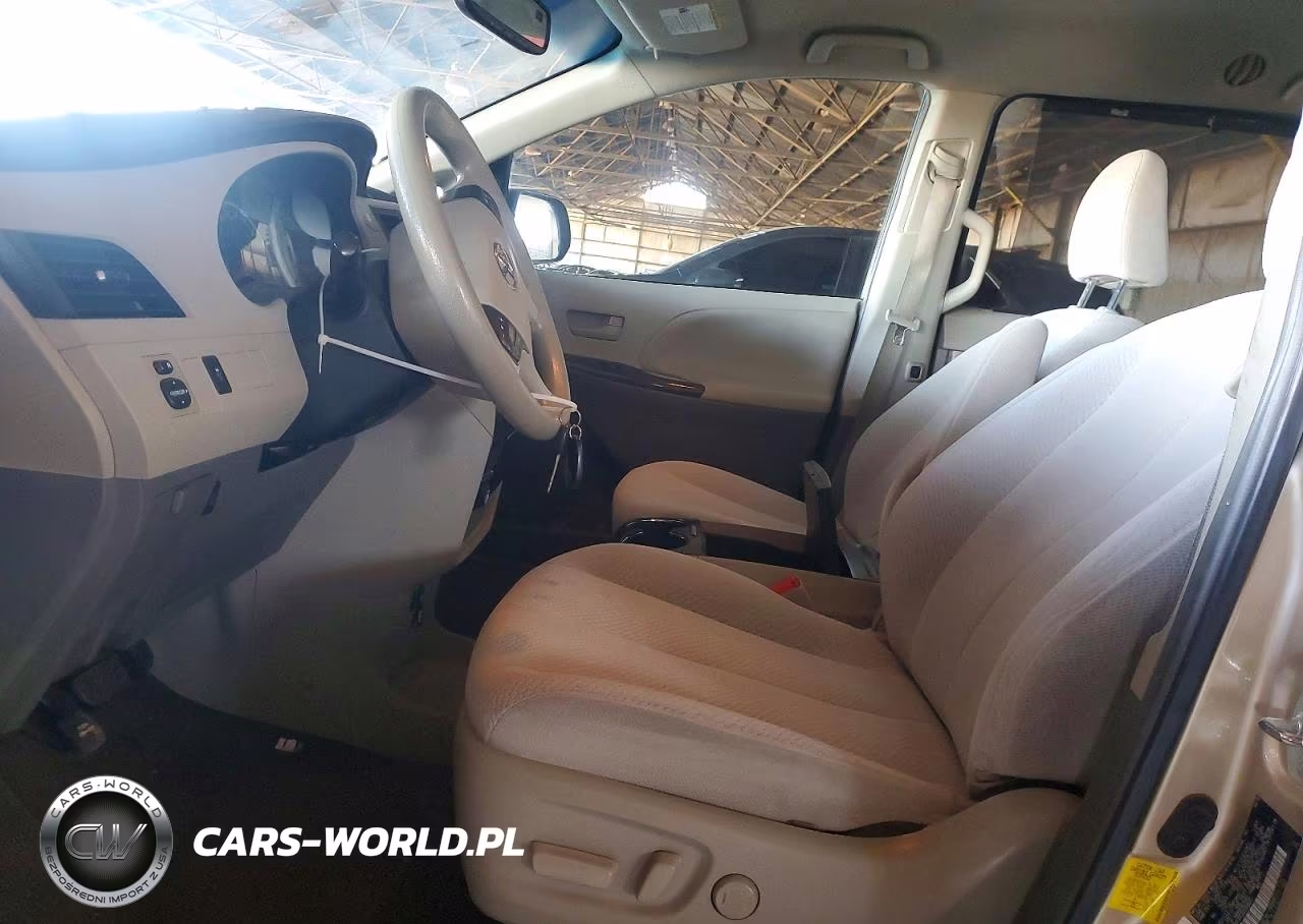 2013 Toyota Sienna Le VIN:5TDKK3DC2DS300201 - 7