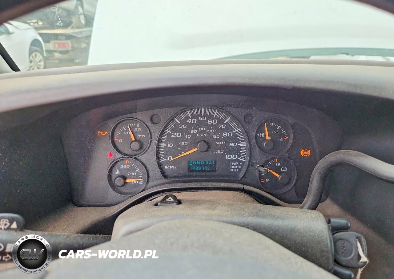 2005 GMC Savana G1500 Delivery Van VIN:1GTFG15X451102324 - 9