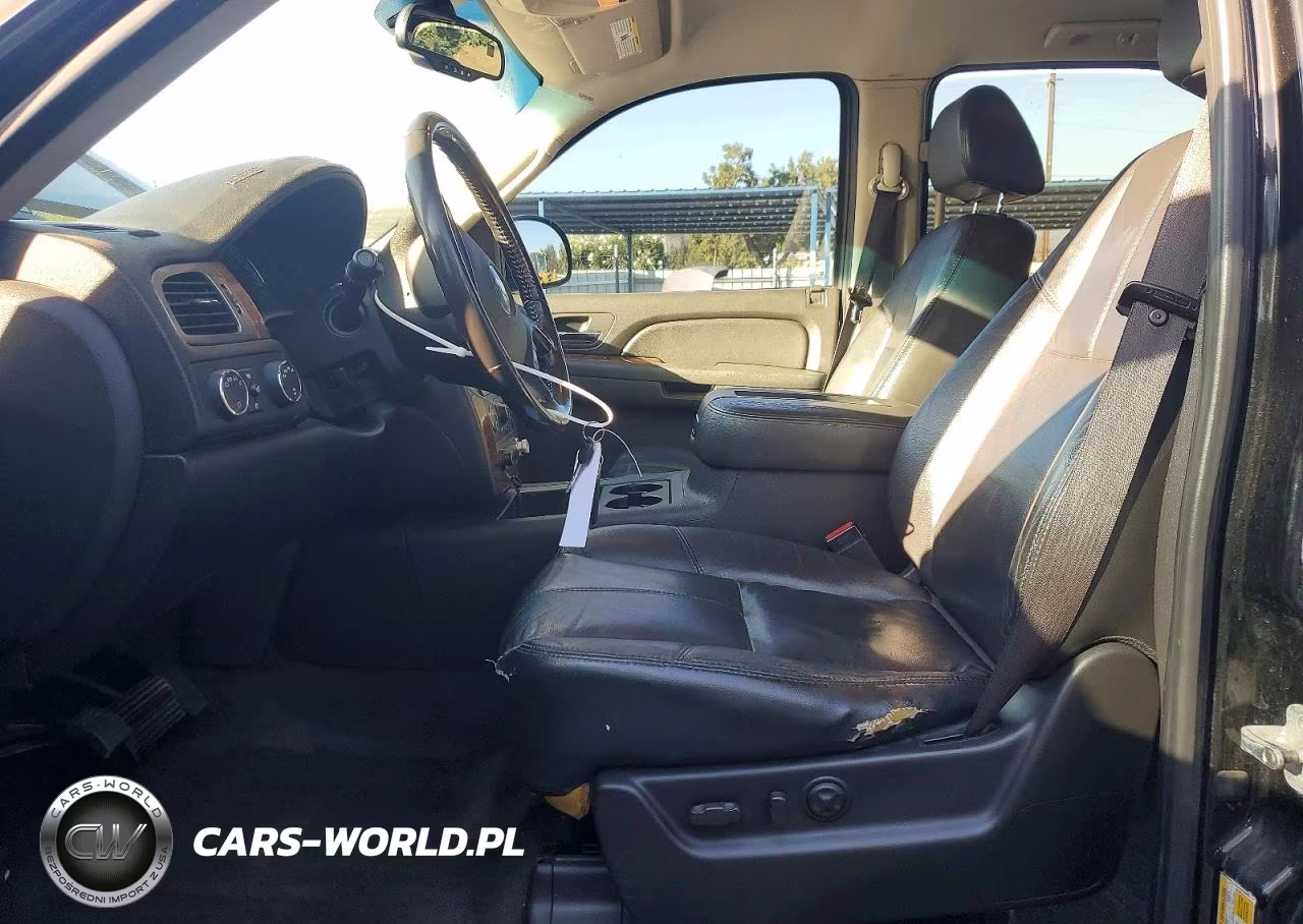 2007 Chevrolet Tahoe K1500 VIN:1GNFK13037R108891 - 7
