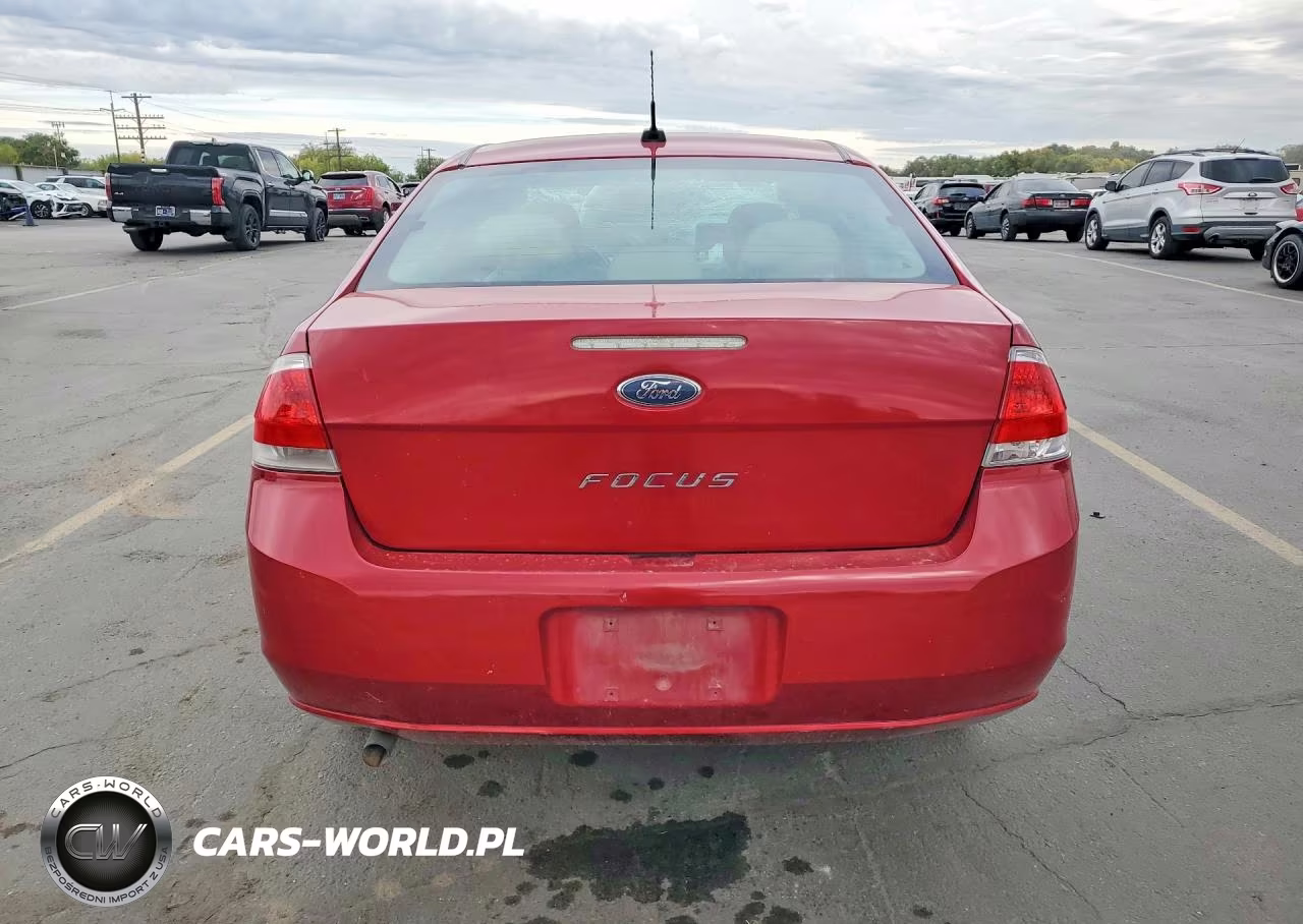 2010 Ford Focus S VIN:1FAHP3EN5AW169066 - 6