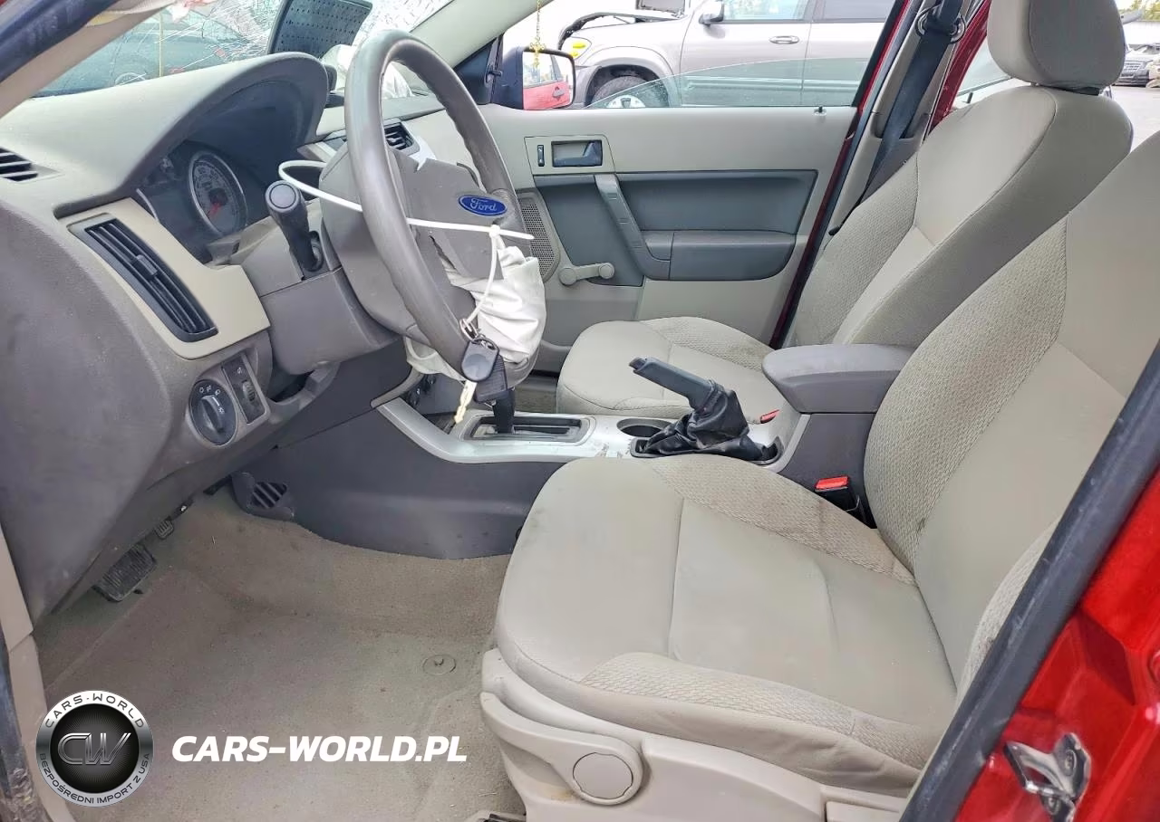 2010 Ford Focus S VIN:1FAHP3EN5AW169066 - 7
