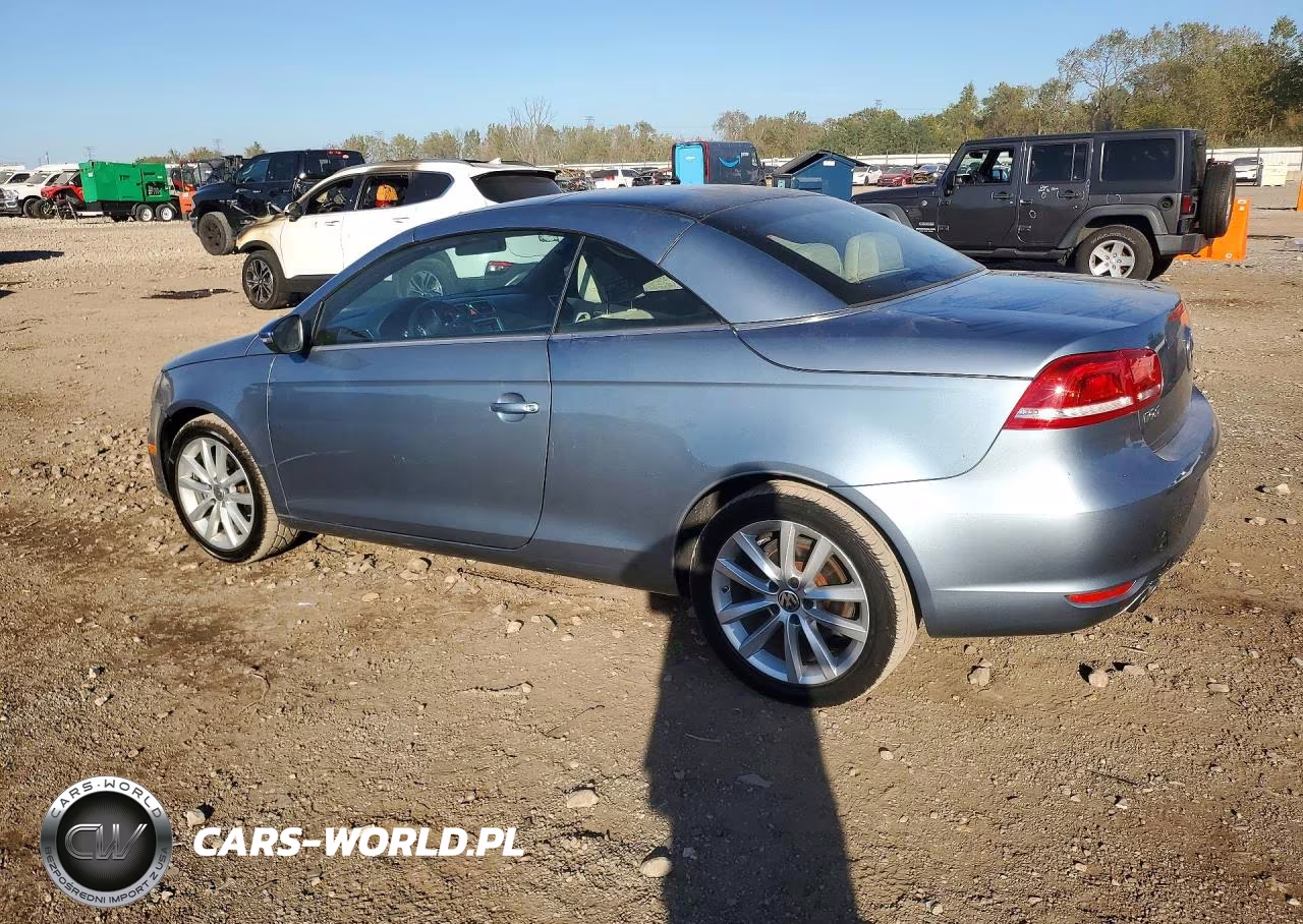 2015 Volkswagen Eos Komfort VIN:WVWBW8AH1FV000577 - 2