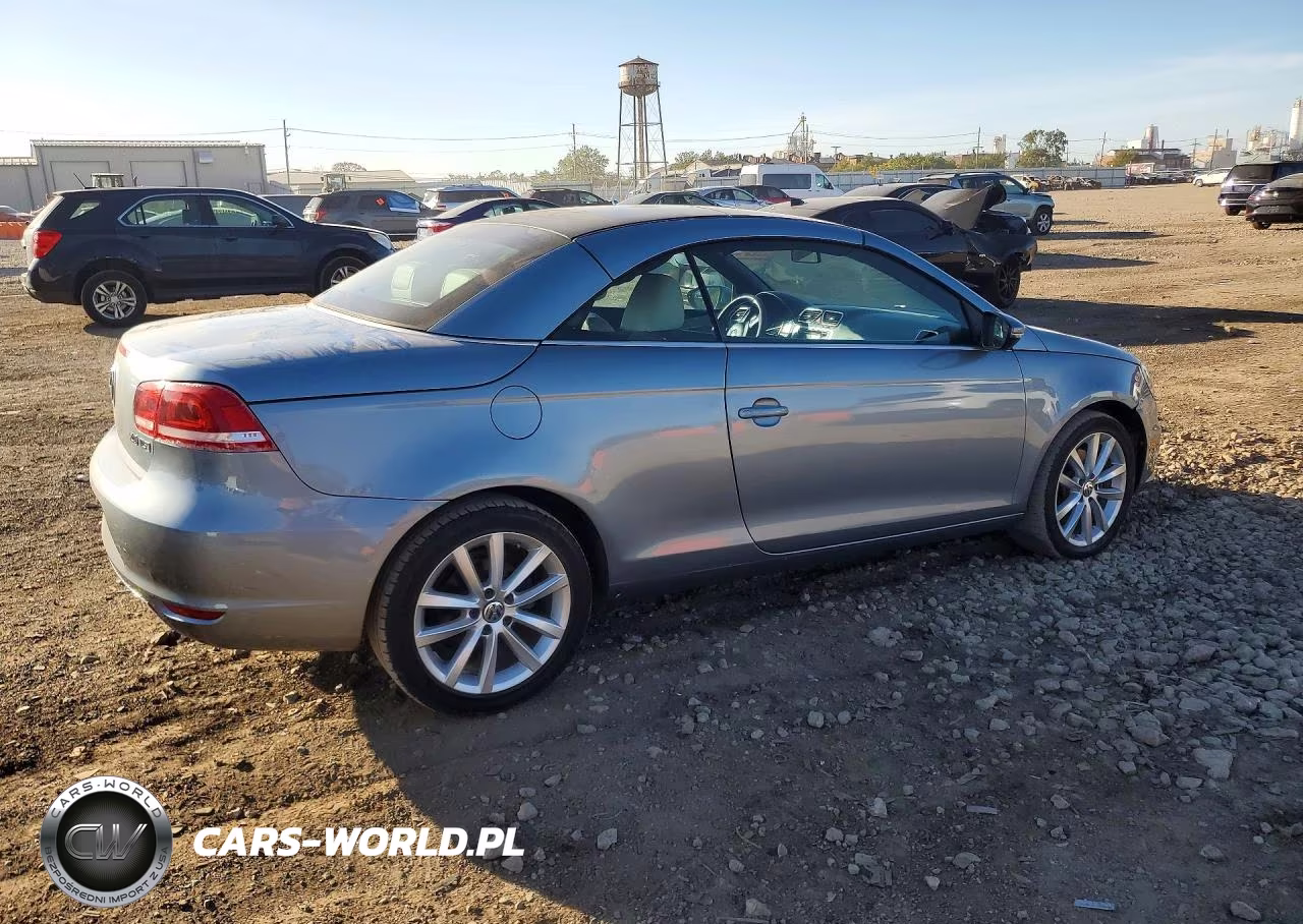2015 Volkswagen Eos Komfort VIN:WVWBW8AH1FV000577 - 3