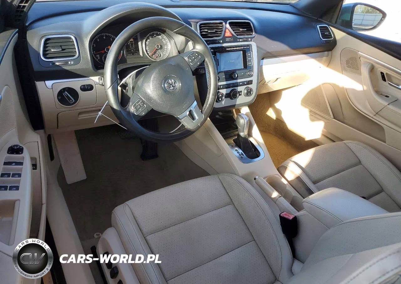 2015 Volkswagen Eos Komfort VIN:WVWBW8AH1FV000577 - 8