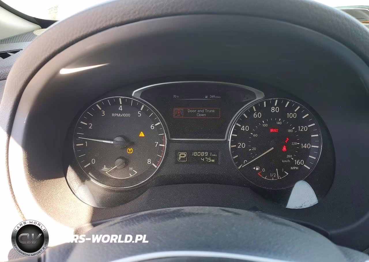2015 Nissan Altima 2.5 S VIN:1N4AL3AP2FN917564 - 9