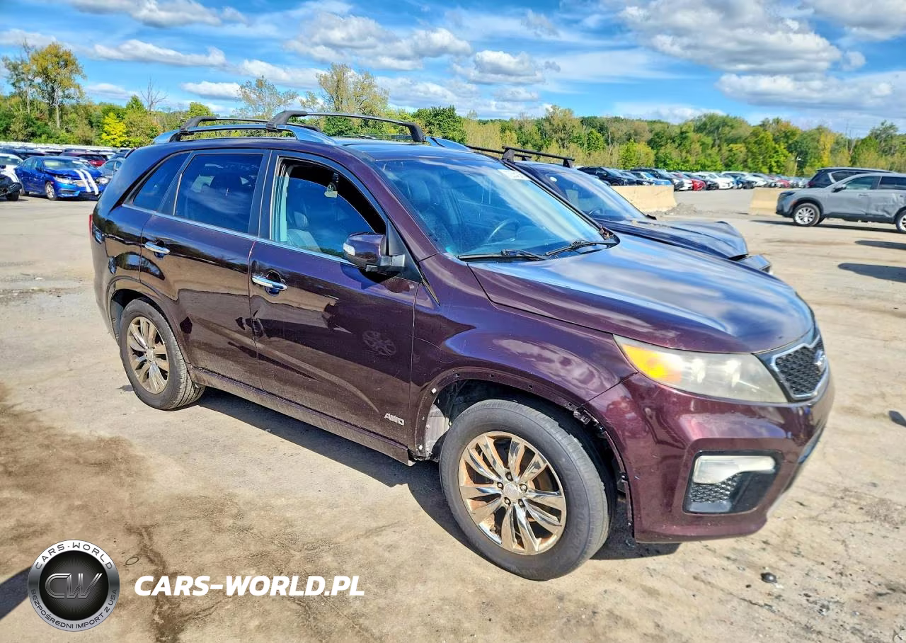 2011 Kia Sorento Sx VIN:5XYKWDA21BG176549 - 4