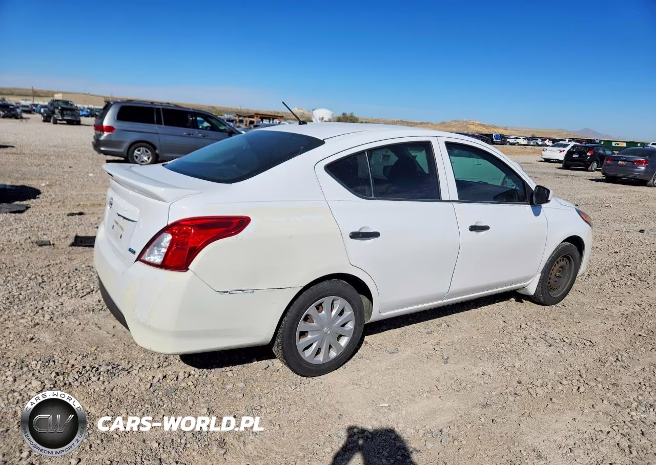 2016 Nissan Versa 1.6 S Plus VIN:3N1CN7AP0GL898411 - 3