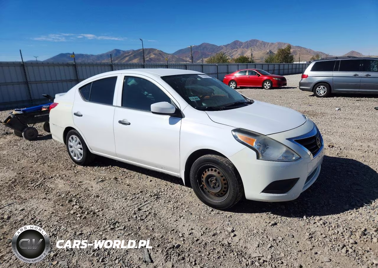 2016 Nissan Versa 1.6 S Plus VIN:3N1CN7AP0GL898411 - 4