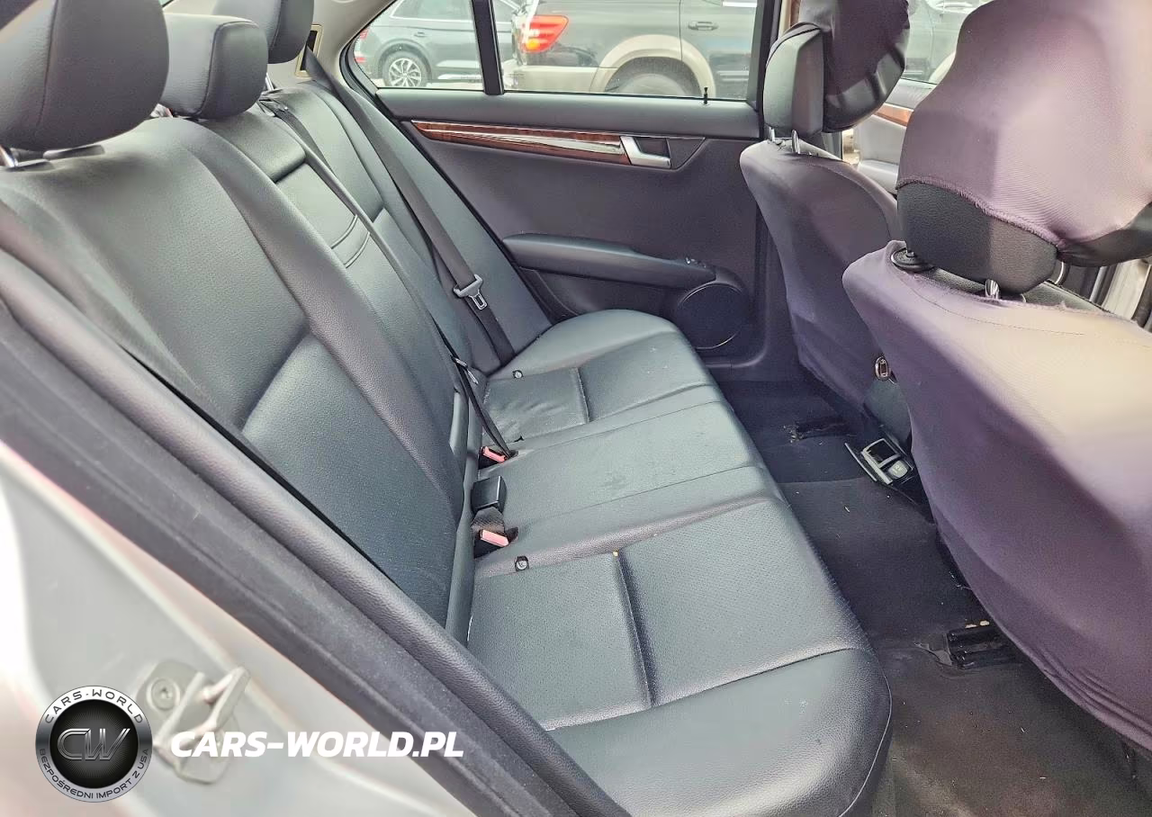 2012 Mercedes-Benz C 300 4Matic VIN:WDDGF8BBXCR198716 - 10