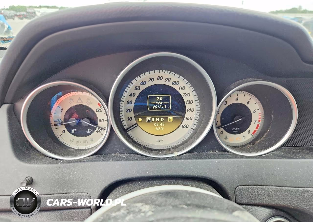2012 Mercedes-Benz C 300 4Matic VIN:WDDGF8BBXCR198716 - 9