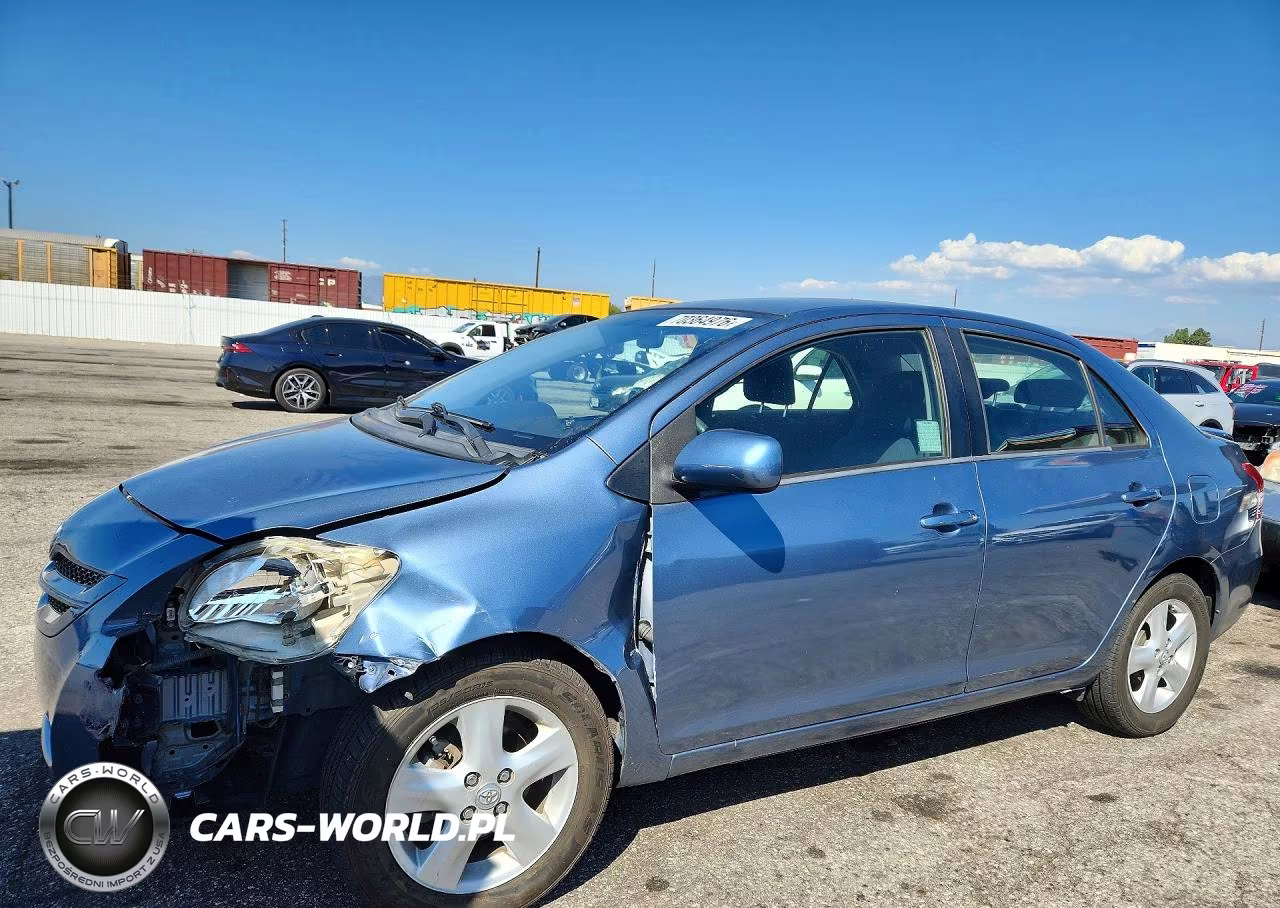 2008 Toyota Yaris Base